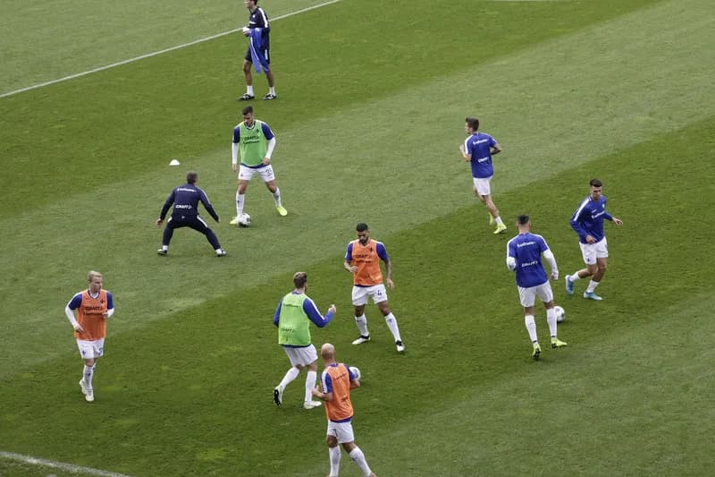 Apa Itu Pemanasan Pemain Sebelum Bertanding di Sepak Bola