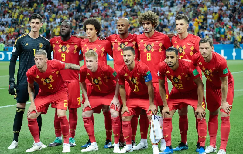Jumlah Pemain Sepak Bola: Aturan Resmi FIFA, Posisi, dan Formasi Lengkap